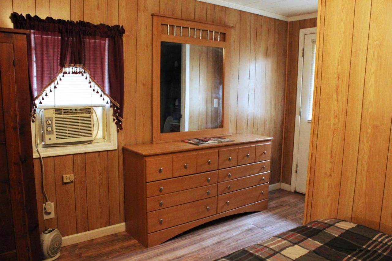 Berry Creek Cabins Bed and Breakfast Isabel Exterior foto