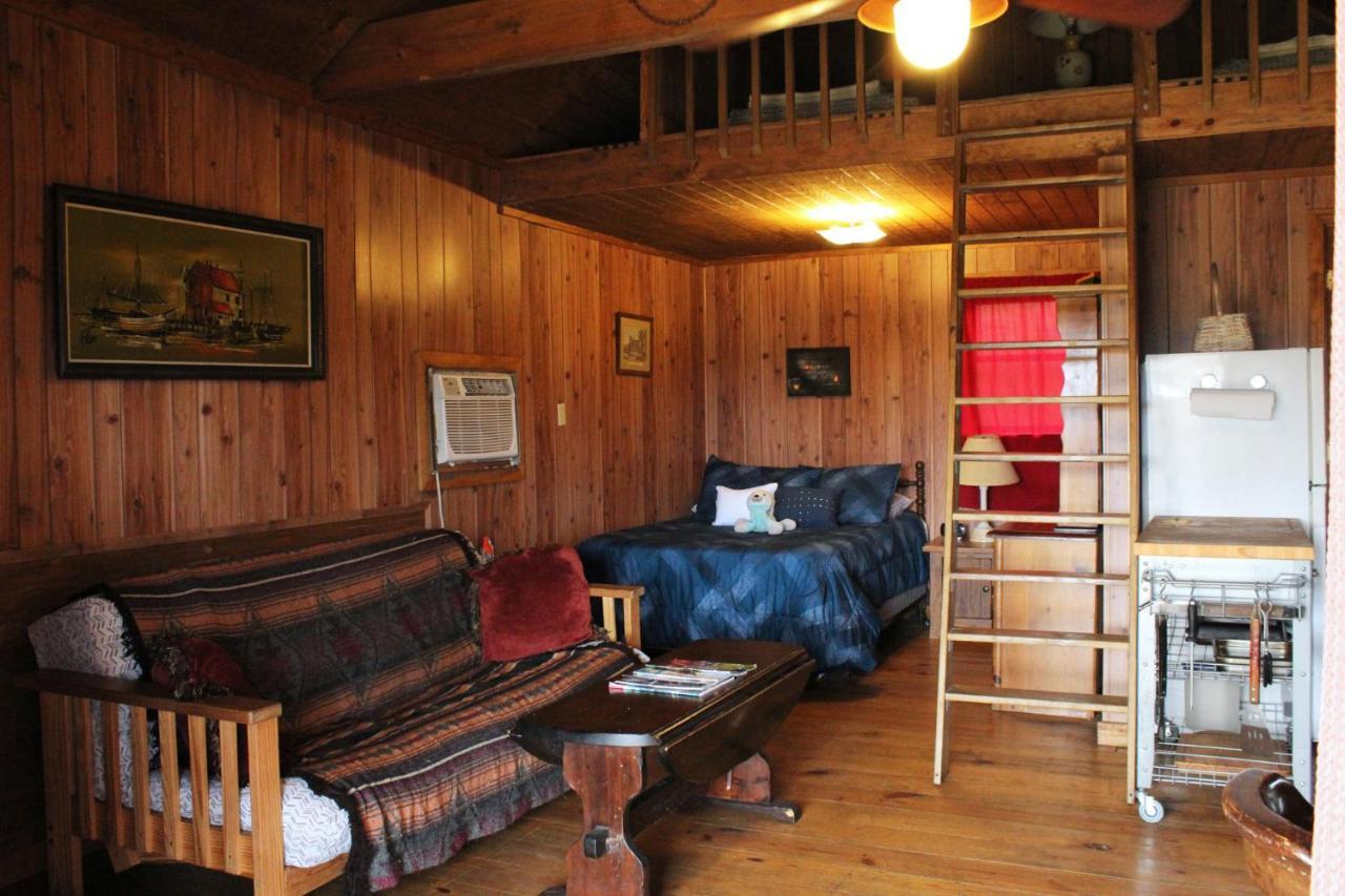 Berry Creek Cabins Bed and Breakfast Isabel Exterior foto