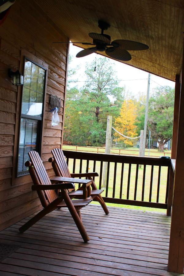Berry Creek Cabins Bed and Breakfast Isabel Exterior foto