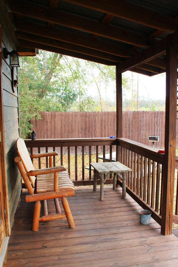 Berry Creek Cabins Bed and Breakfast Isabel Exterior foto